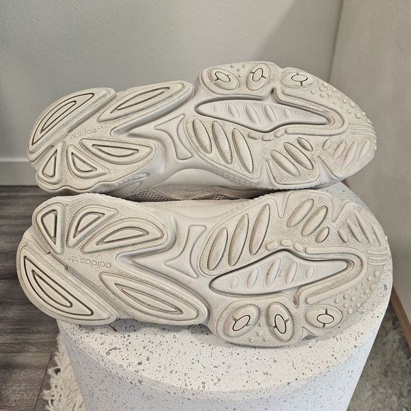 adidas Women's Ozweego Athletic Shoes - Cream - Picture 5 of 6